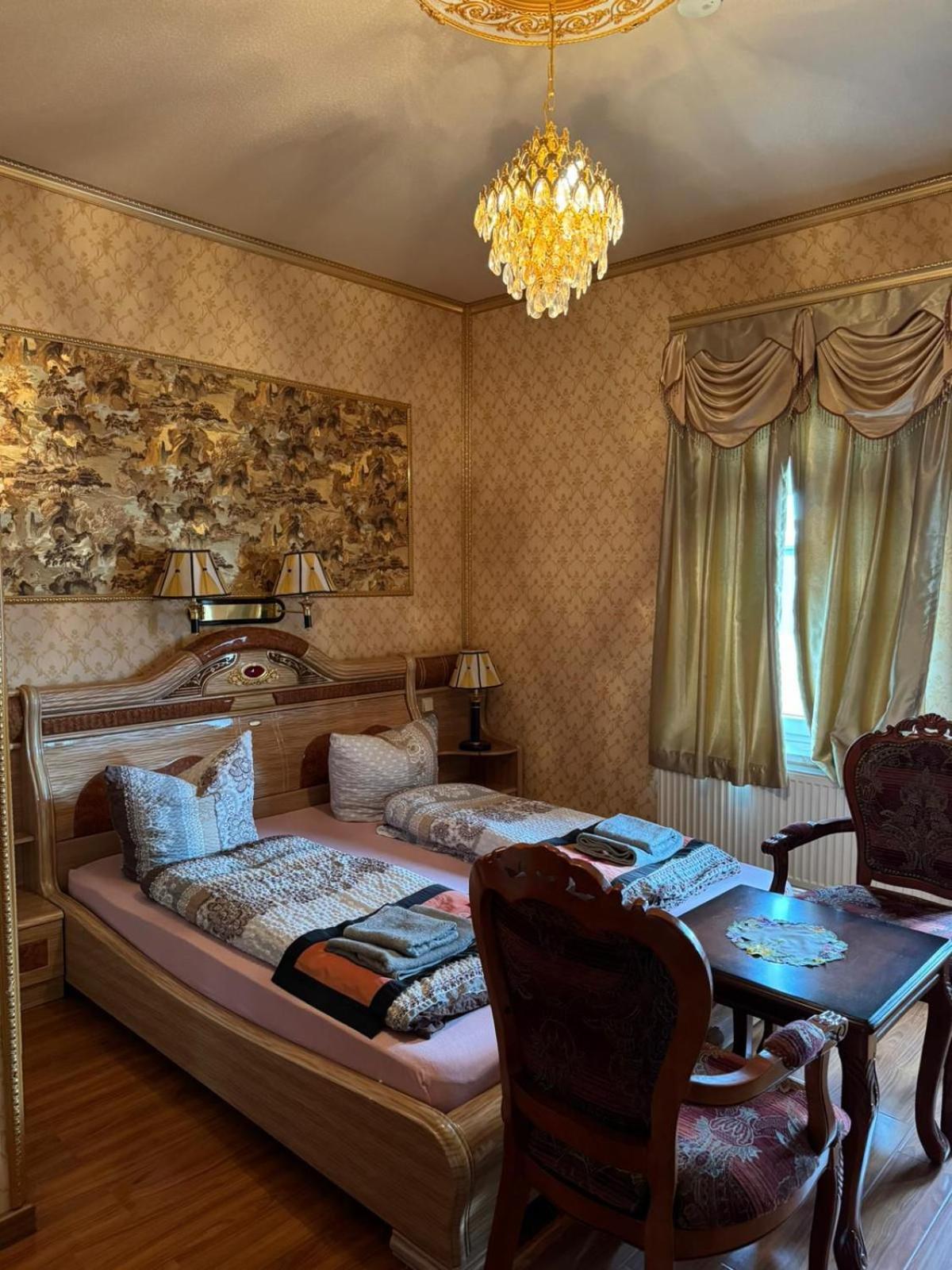Hotel Com Viet Oschatz ภายนอก รูปภาพ
